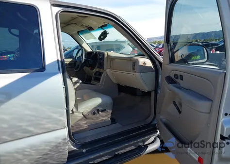 2006 Chevrolet Tahoe Z71 from USA, damaged, VIN 1GNEK13Z76R131907